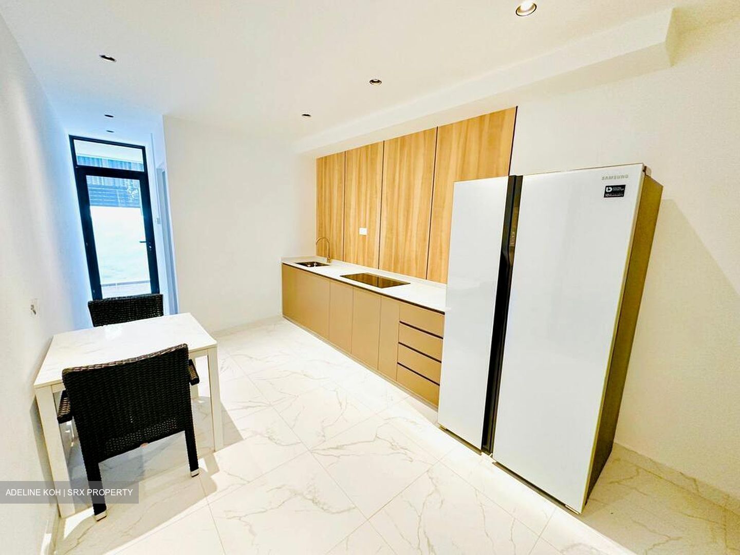 Lowland View (D19), Terrace #497228951